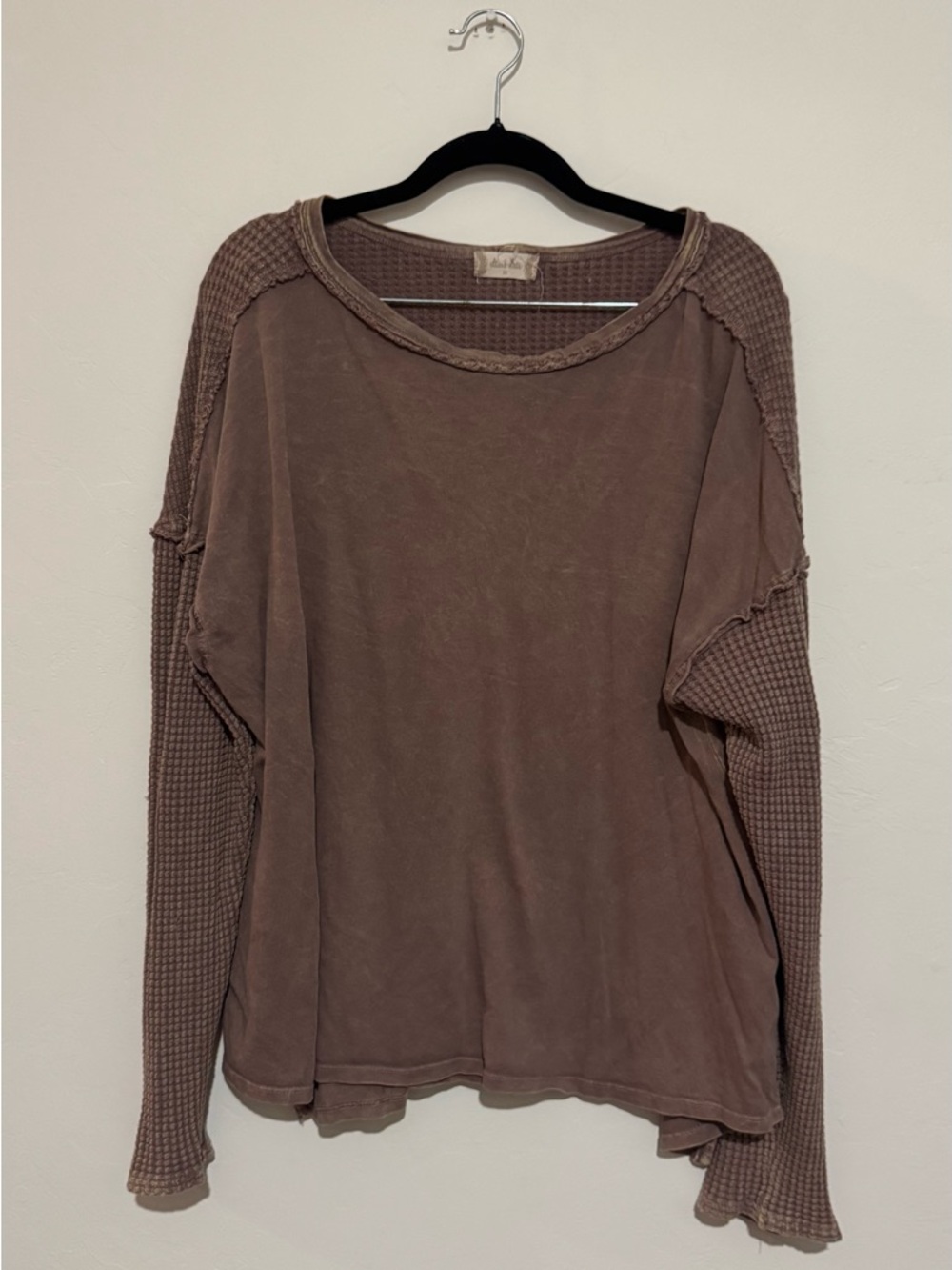 Altar’d State Women’s Size XL Waffle Sleeve Long-Sleeve Top Brow